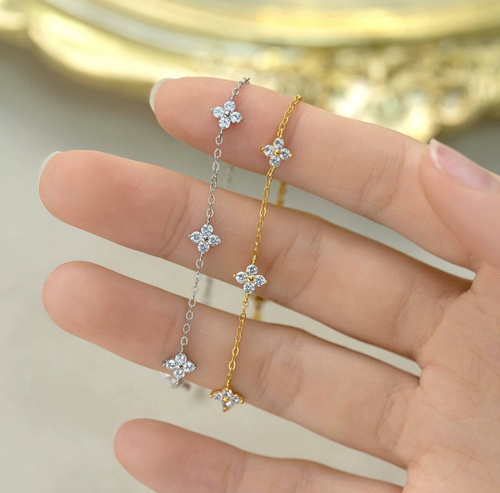 925 Sterling Silver Four-Petal Flower Bracelet