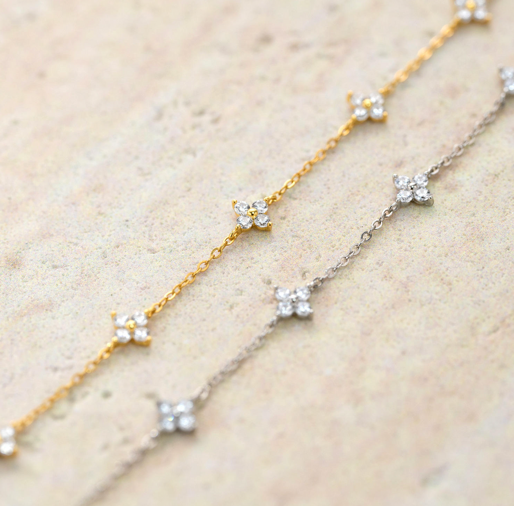 925 Sterling Silver Four-Petal Flower Bracelet