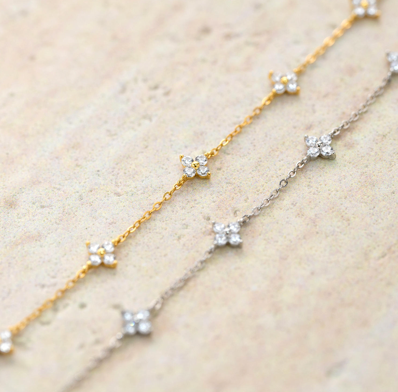 925 Sterling Silver Four-Petal Flower Bracelet