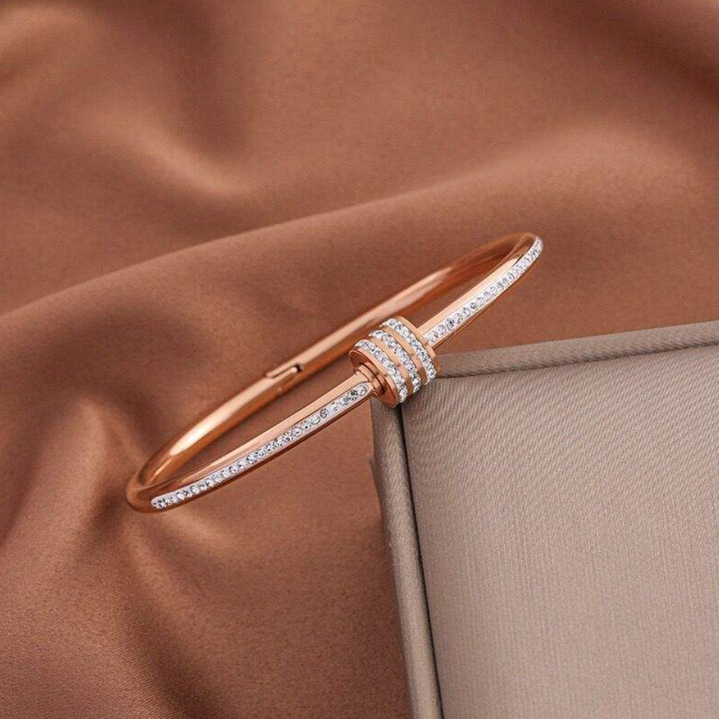 Waterproof & Sweatproof Stainless Steel Full Diamond Screw Clasp Bracelet